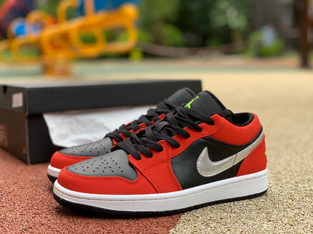 Air Jordan 1 Low Gym Red Green Pulse