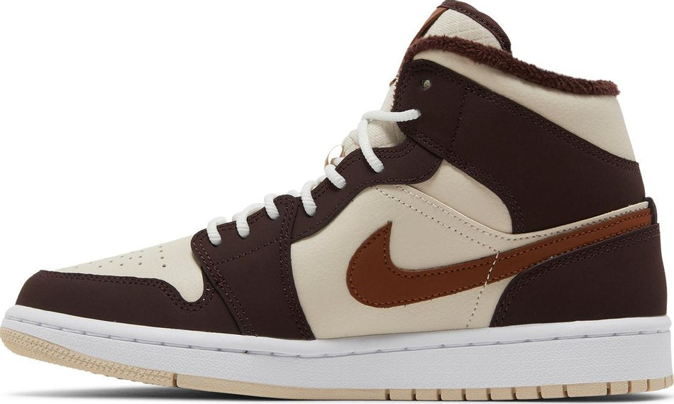 Wmns Air Jordan 1 Mid SE Cream Dark Chocolate