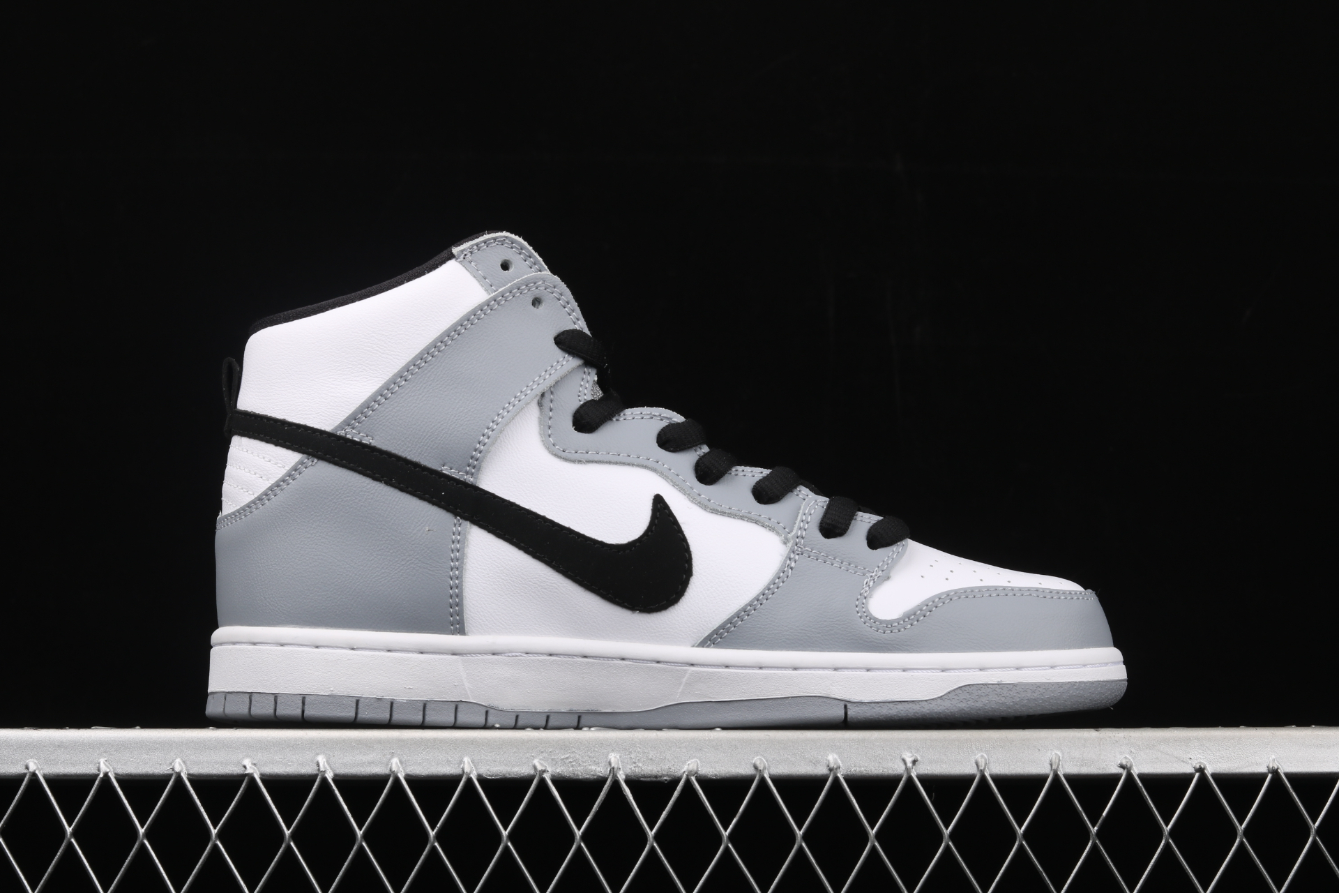 SB Dunk High Pro 'Smoke Grey' 854851-006