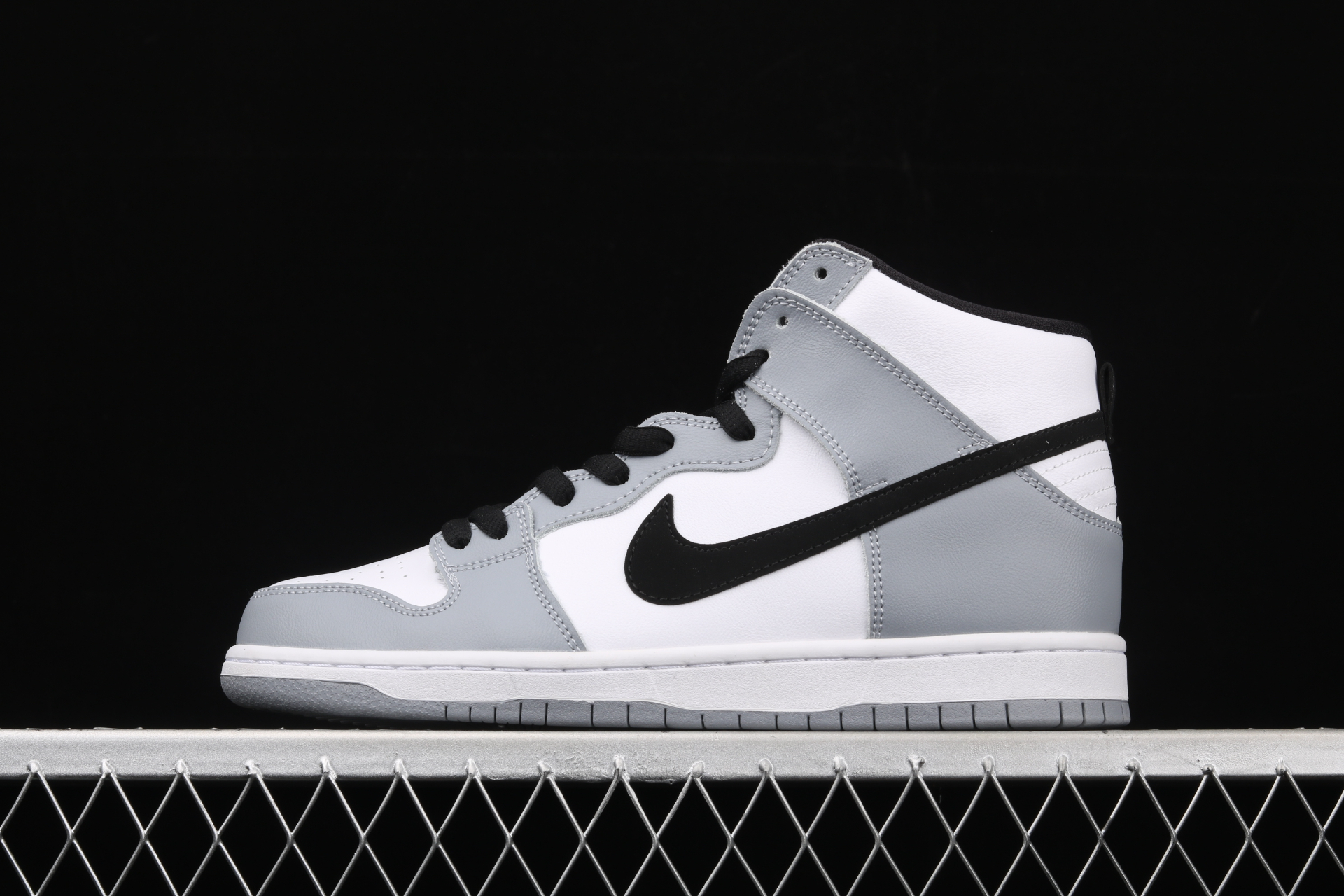 SB Dunk High Pro 'Smoke Grey' 854851-006