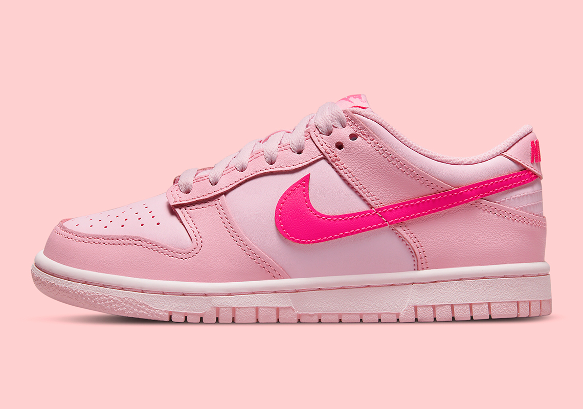 Dunk Low GS 'Triple Pink' DH9756-600