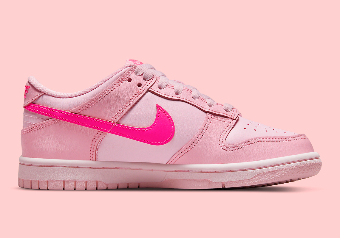 Dunk Low GS 'Triple Pink' DH9756-600