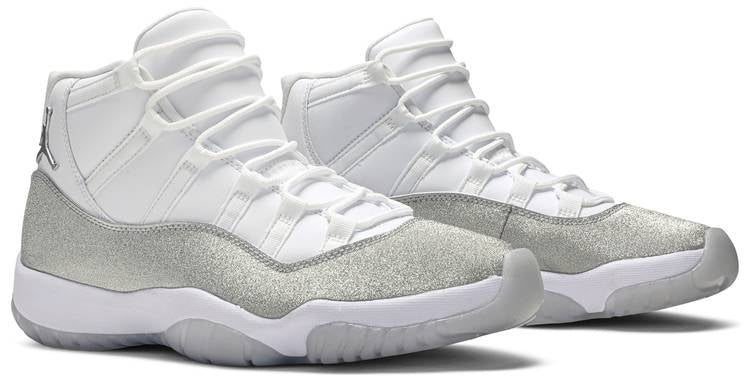 Air Jordan 11 Retro Vast Grey