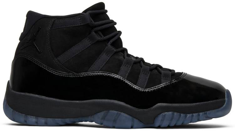 Air Jordan 11 Retro Cap and Gown