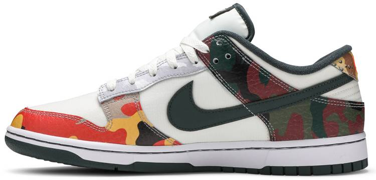 Dunk Low SE 'Sail Multi-Camo' DH0957-100