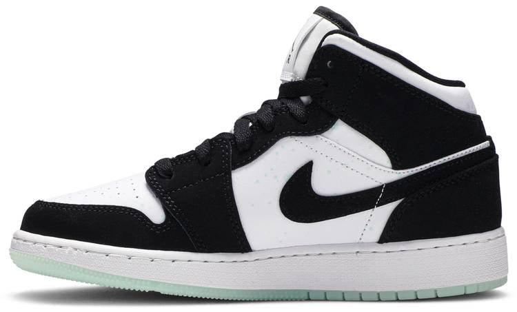 Air Jordan 1 Mid SE GS Glow in the Dark Panda