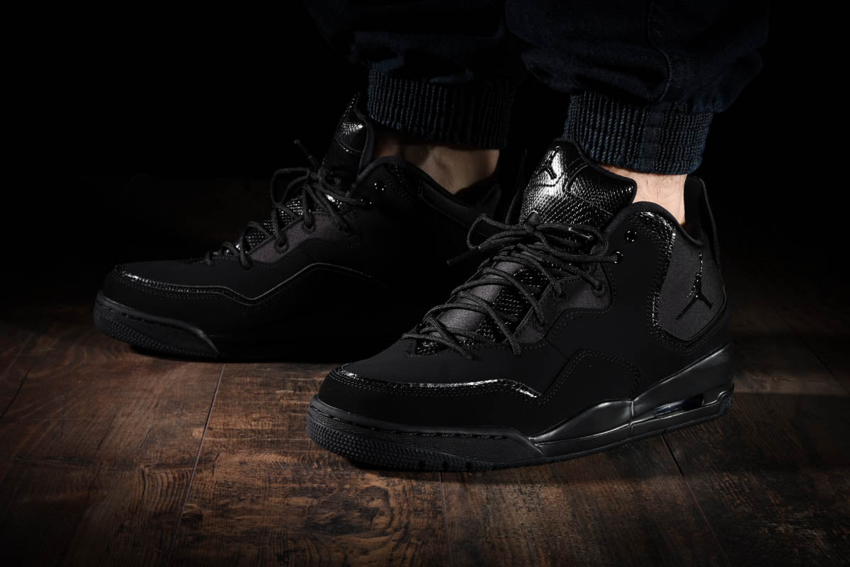 Jordan Courtside 23 Triple Black