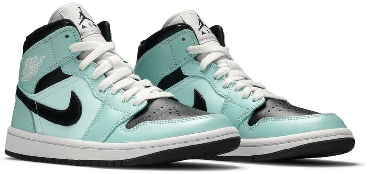 Wmns Air Jordan 1 Mid Aqua Black