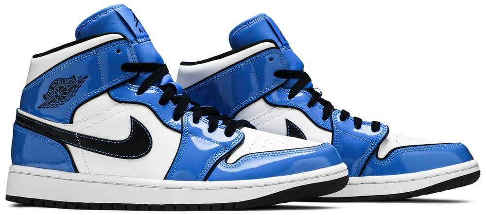 Air Jordan 1 Mid SE Signal Blue